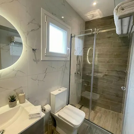 Apartment White Port